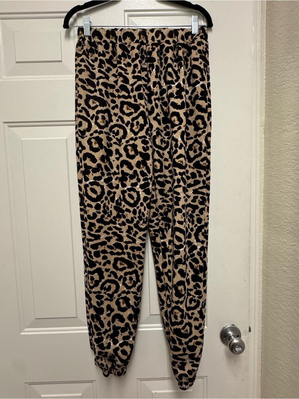 Leopard Print Jogger Pants - Tan and Black 0153